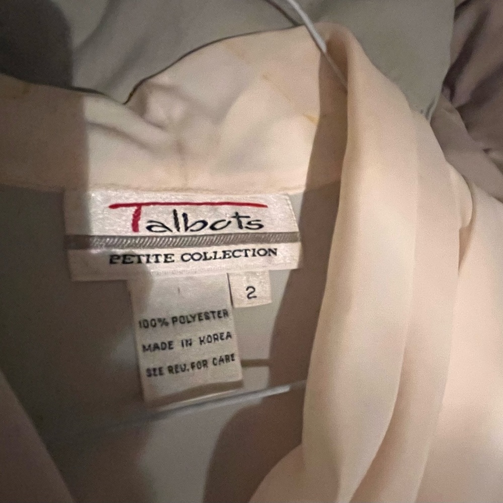 Talbots Blouse - Picture 2 of 3